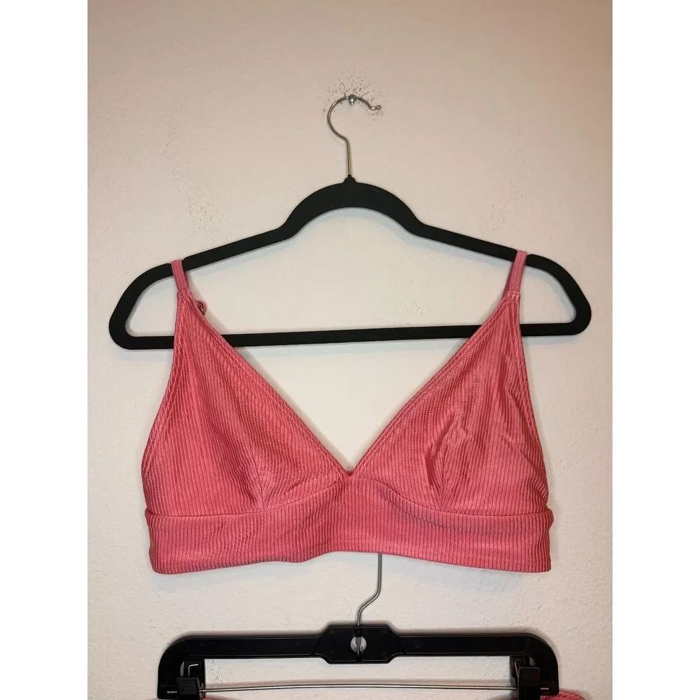 Vince Camuto Swim Coral Ribbed Bikini Set Triangle Top Cheeky Bottom L